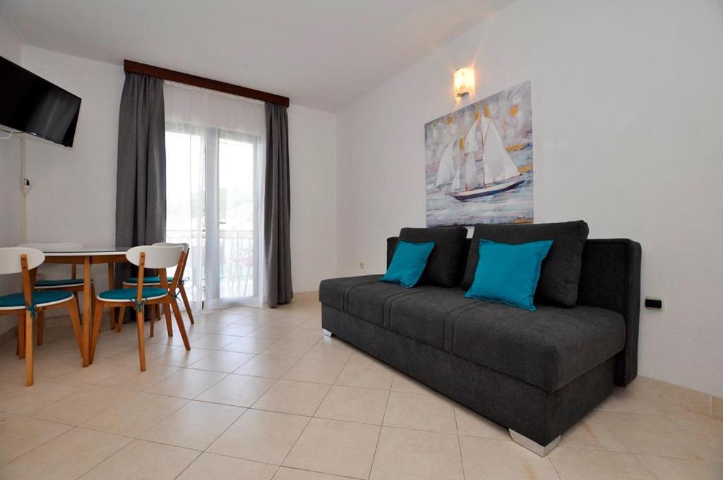 דרבניק Apartmani More מראה חיצוני תמונה