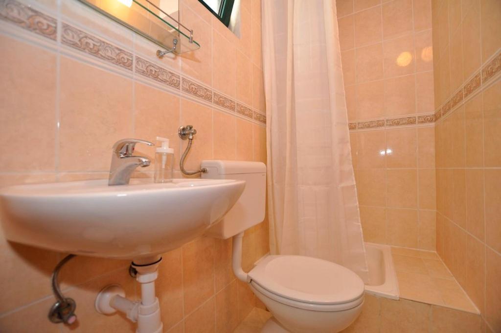 דרבניק Apartmani More מראה חיצוני תמונה